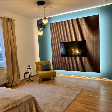 Erfbnb - 40Qm Apartment Mit Kueche, Bad, Schlaf-Wohnzimmer In Erfurt Sued - Stadnah- Wlan Esterno foto